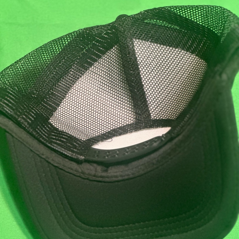 Trucker hat - Picture 6 of 6